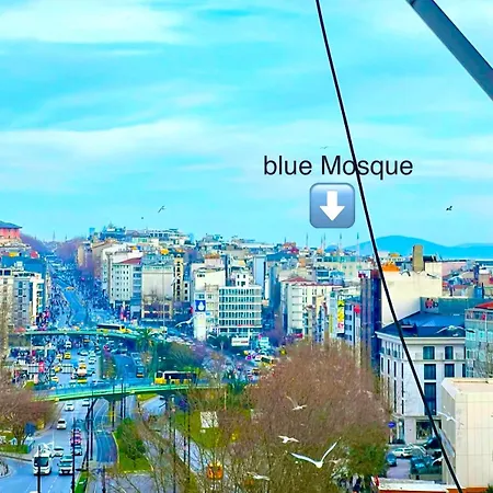 Apartment Time Traveller's Mansion In Fatih