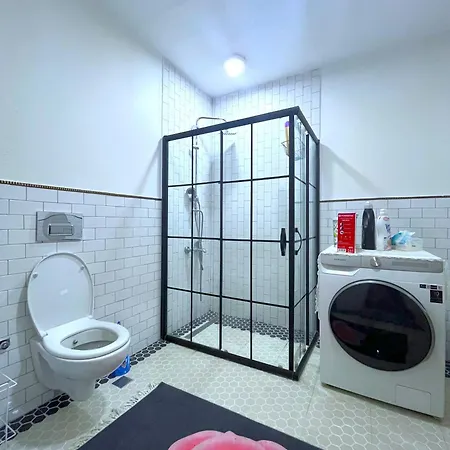 Apartment Time Traveller's Mansion In Fatih Istanbul