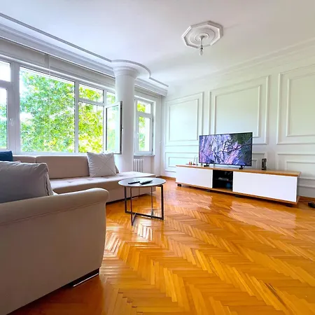 Time Traveller's Mansion In Fatih Apartamento Estambul